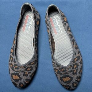 Skechers - Grey Leopard Print Ballet Flats